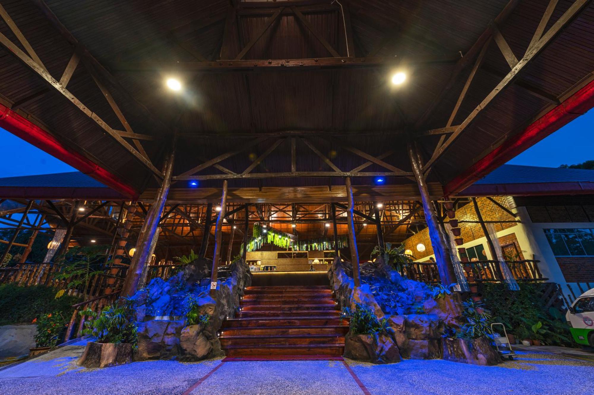 Borneo Sepilok Rainforest Resort Eksteriør billede